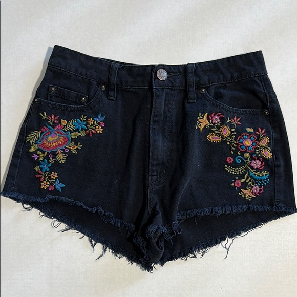 BDG Pants - Anthropolpgie BDG High Rise Dree Embroidered Black Denim Shorts